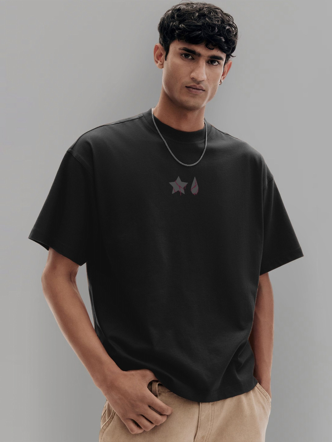 WHITE HUSK Bungee Hunter X Hunter Anime Printed Oversized Cotton T-shirt