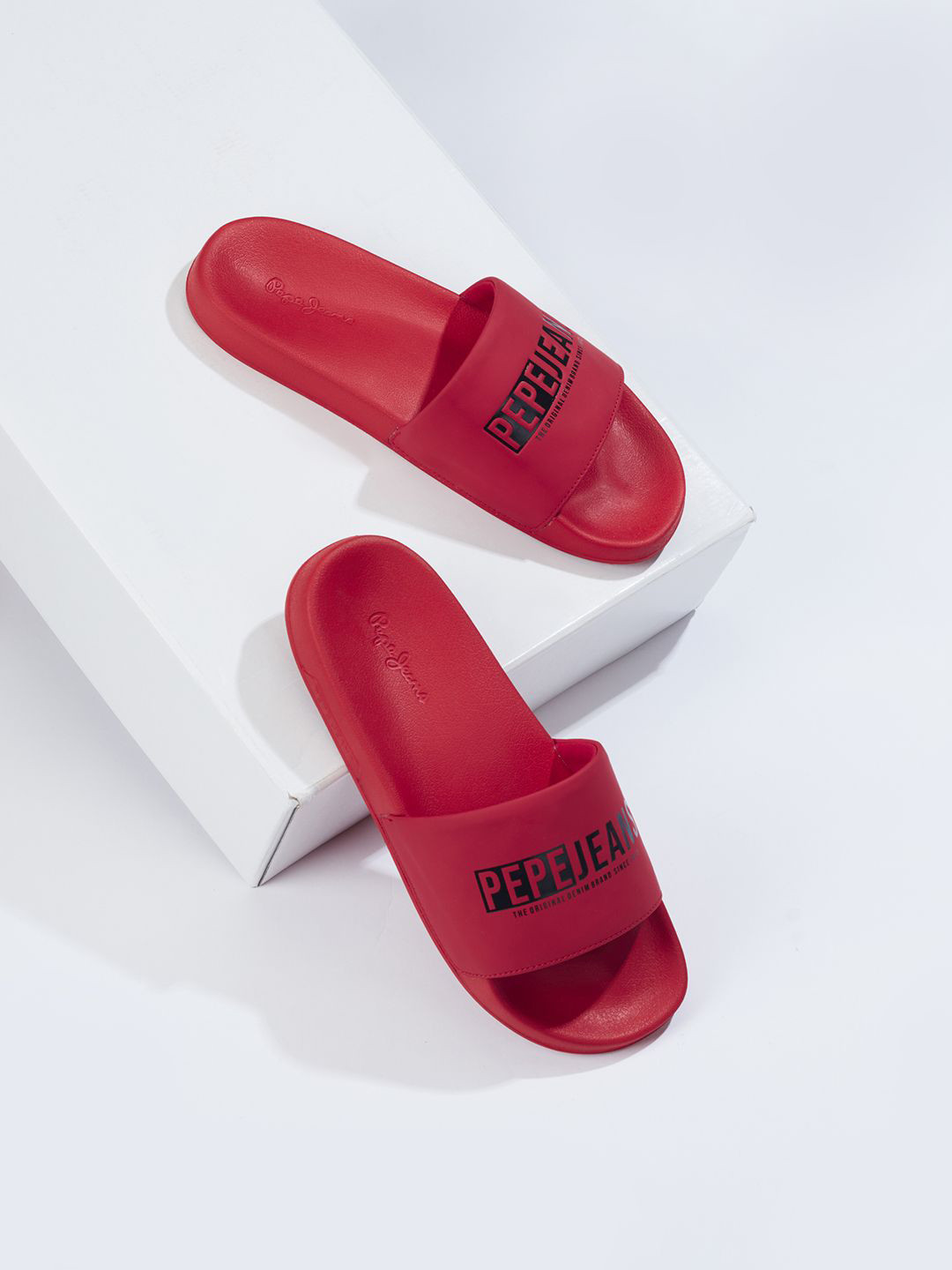 Pepe Jeans Men Brand Logo Printed Anti-Skid Beach Slides