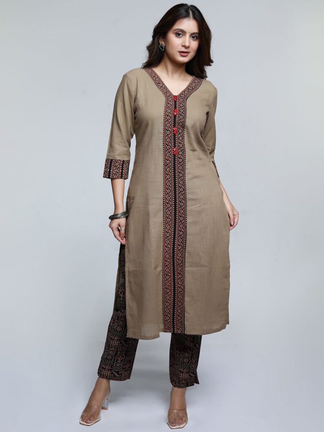 SUJATRA Women Solid Daily Cotton Anarkali Flared Kurta