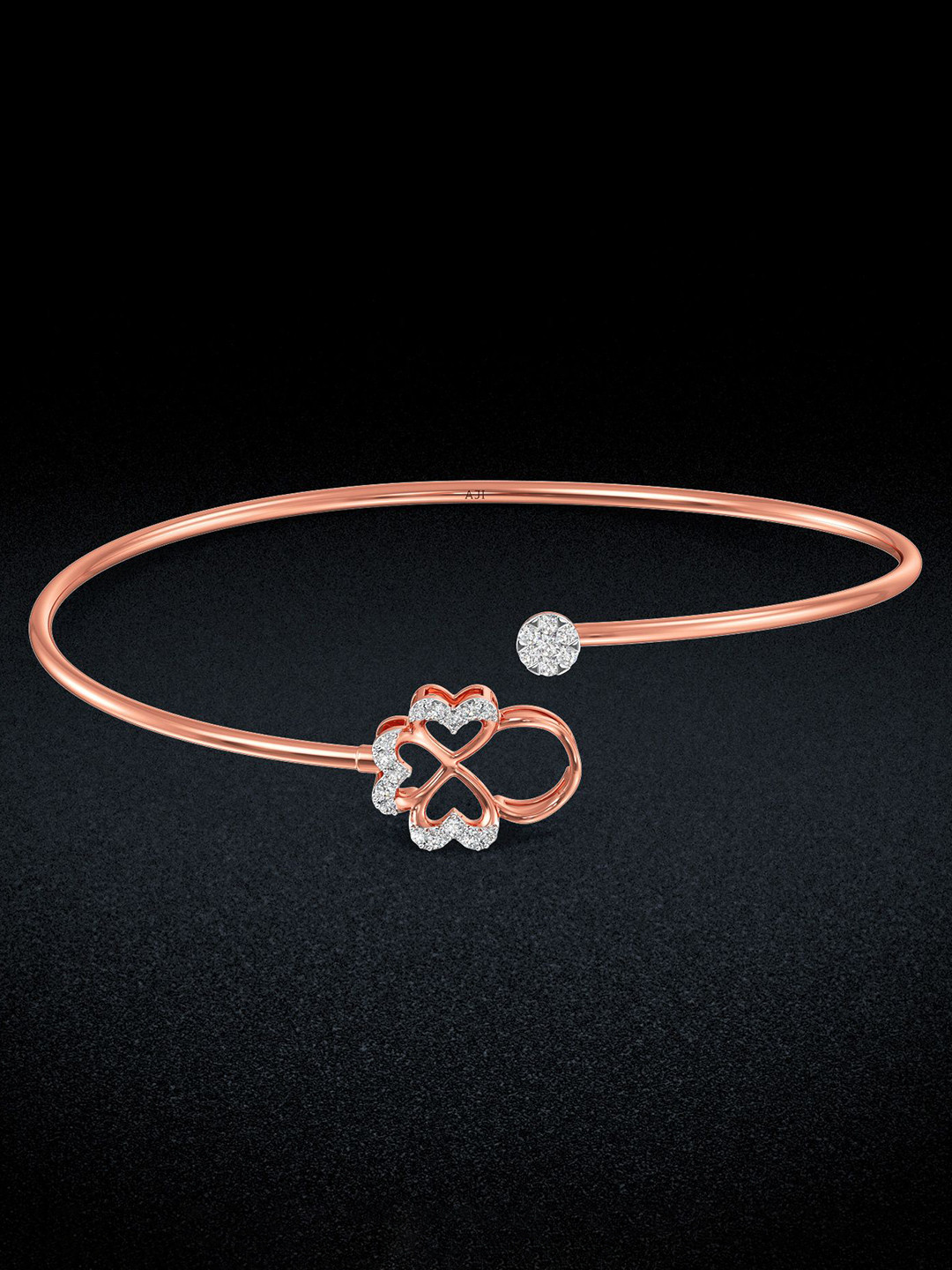 Joyalukkas Elegant Clover Heart Diamond Bracelet