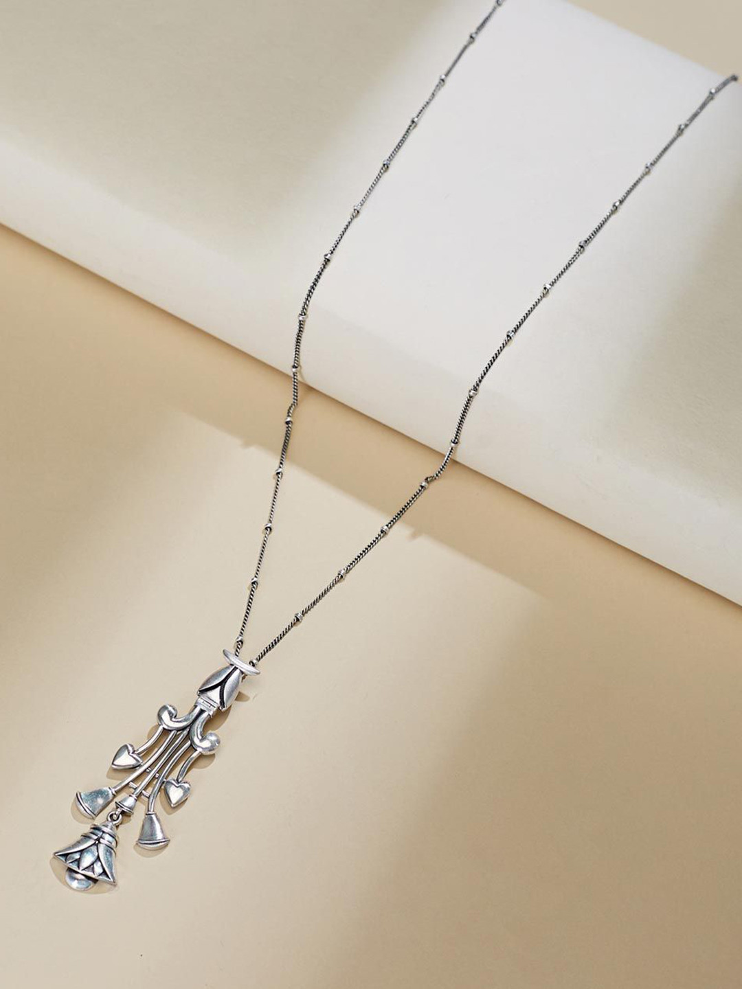 Fabindia Silver Lobster Closure Short Western Chain