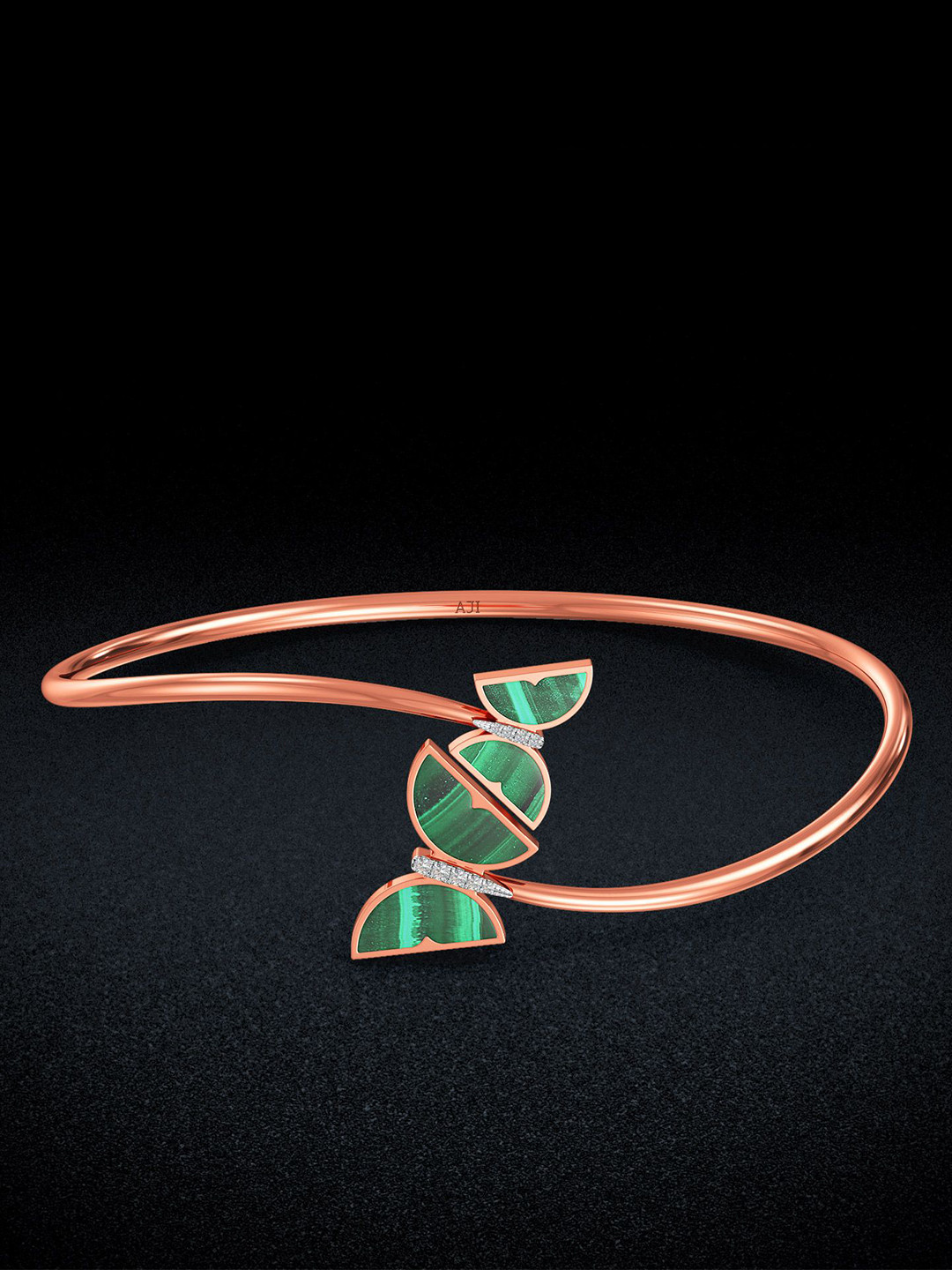 Joyalukkas Verdant Winged Diamond Oval Bracelet