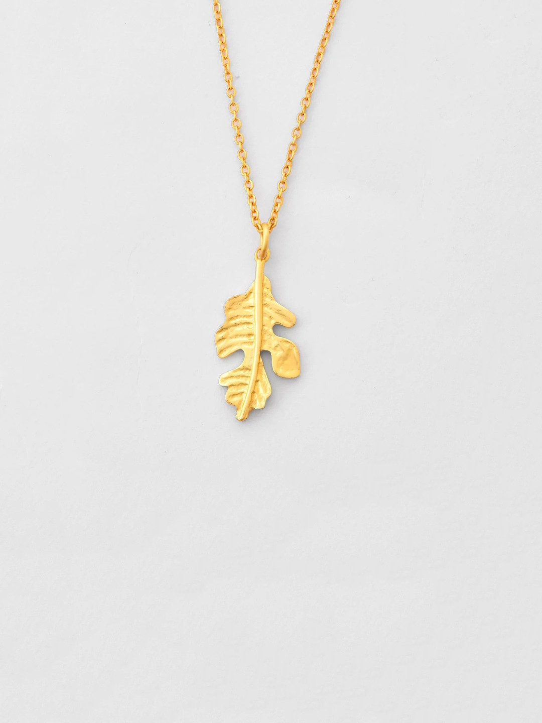 925 Sterling Silver Gold-Plated Leaf Shaped Pendant With Chain