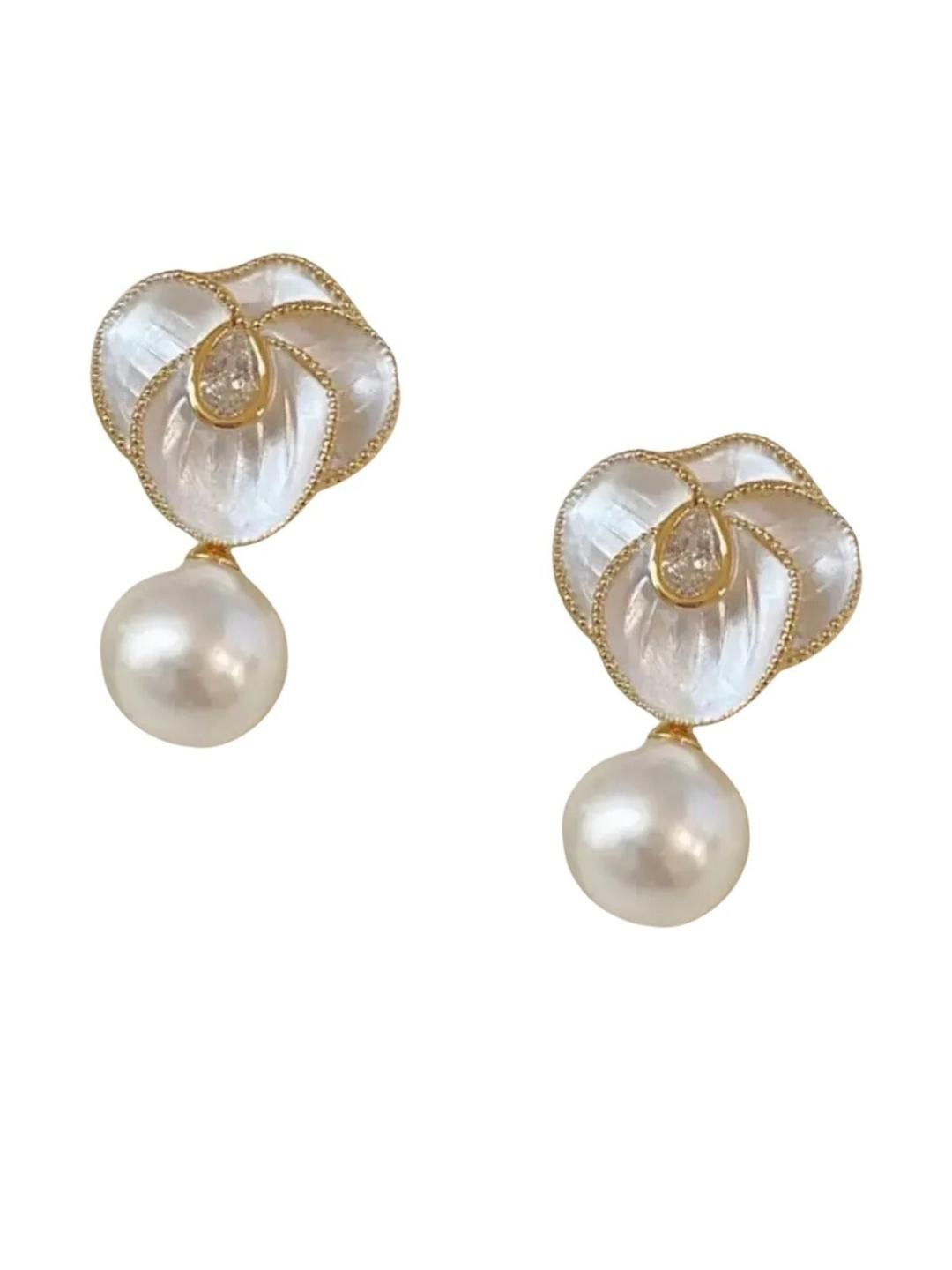 Khusha Creations Elegant Floral Stud Earrings with Crystal Center