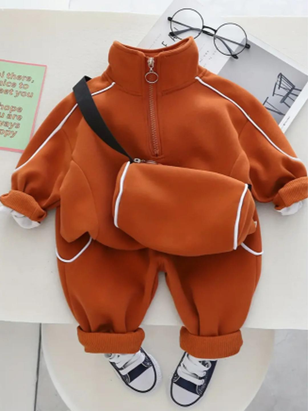 YK Unisex Kids Half-Zip Sweatshirt and Joggers With Sling Bag