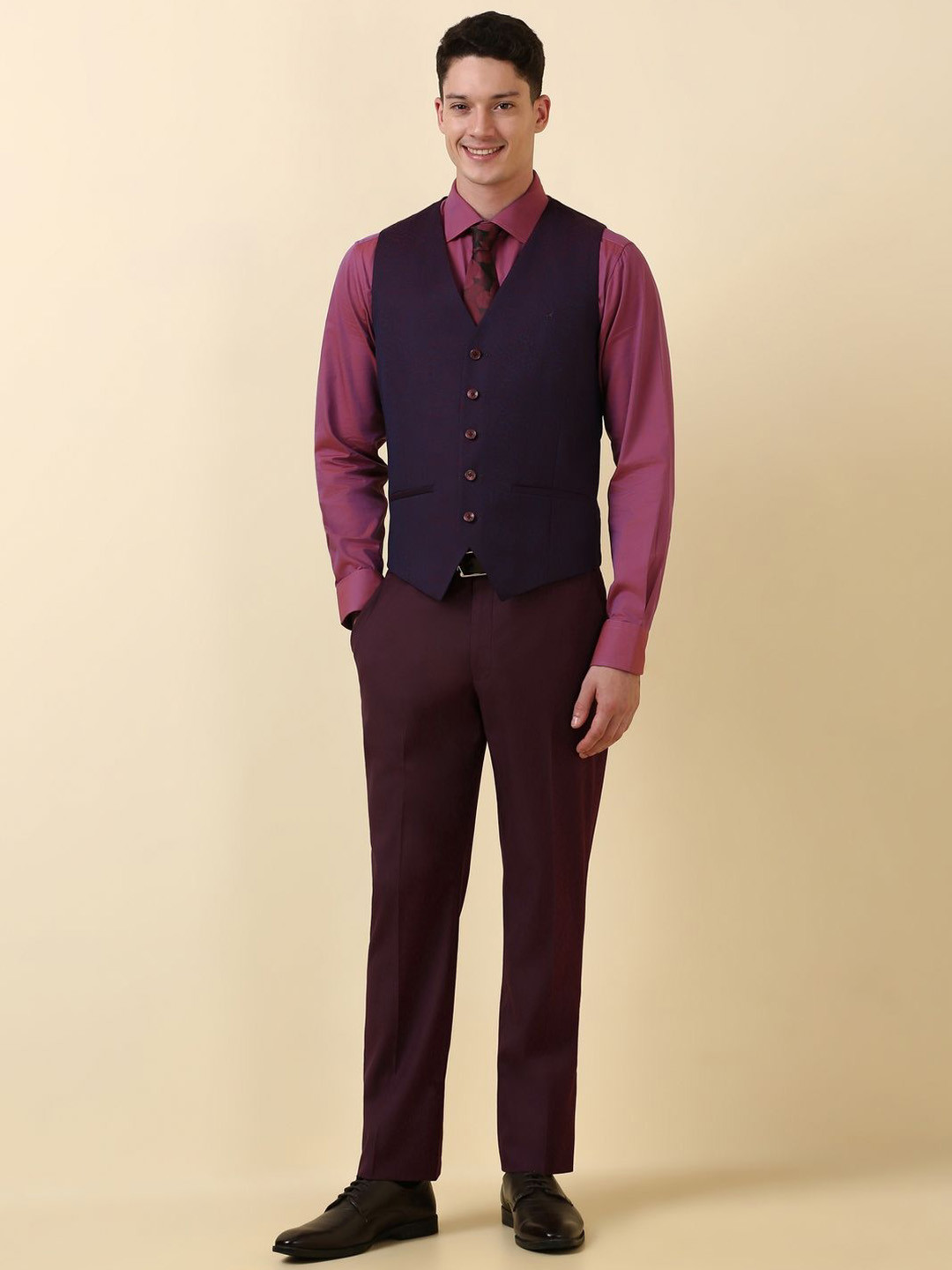 Allen Solly Men Slim Fit Long Sleeves Notched Lapel Collar Blazer and Trousers Suits