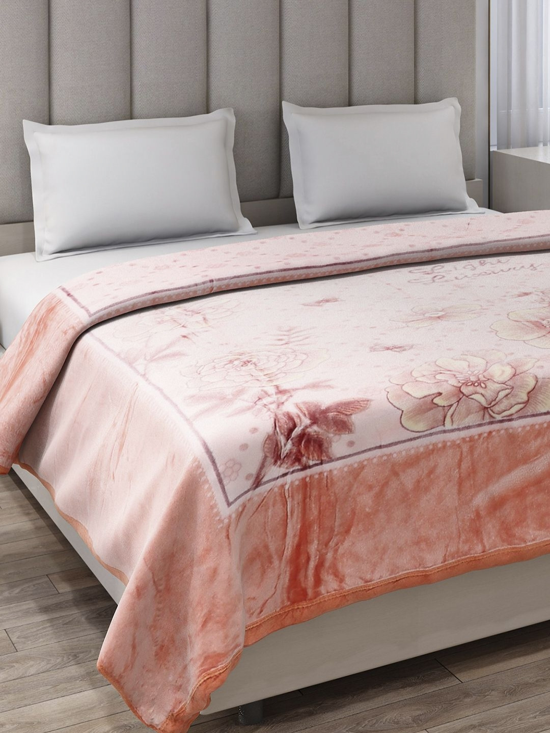 Monte Carlo Roman Plus Peach-Coloured Printed Heavy Winter 530 GSM Double Bed Blanket