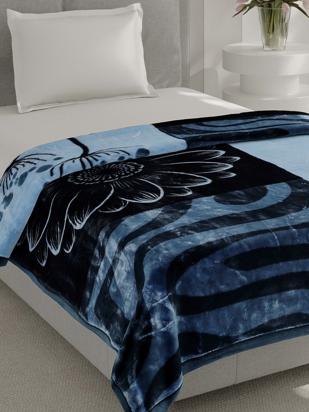 Monte Carlo Lavish Blue & Black Floral Printed Heavy Winter Single Bed Blanket 895 GSM