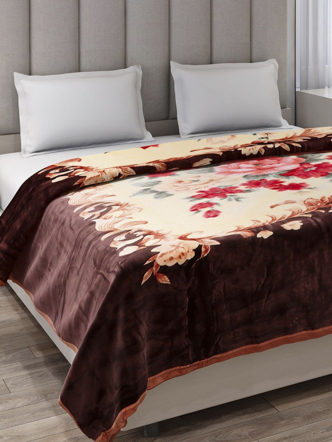 Monte Carlo Roman Plus Brown & Peach Printed Heavy Winter 530 GSM Double Bed Blanket