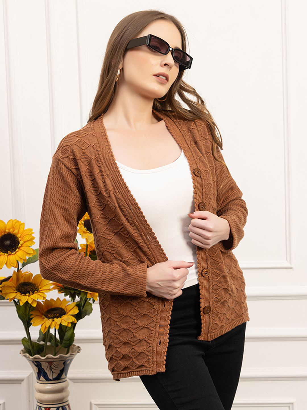 Dadu Dayal Women Self Design Woollen Front Open Cardigan