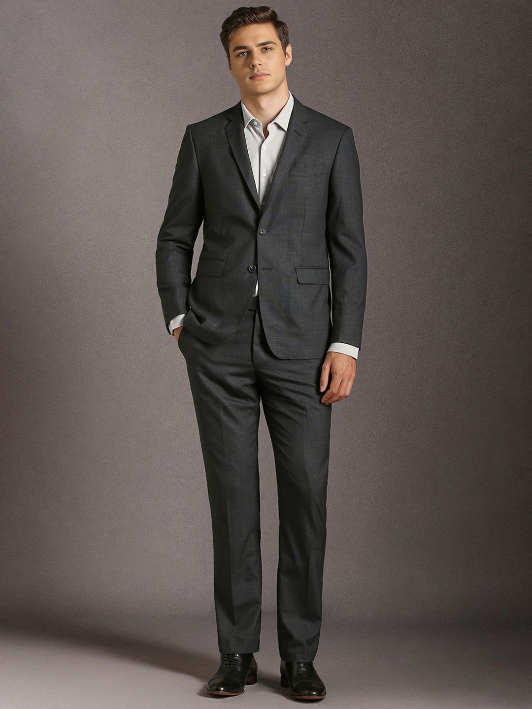 Luxure by Louis Philippe Men Slim-Fit Notched Lapel Single Breasted Two-Piece Suit