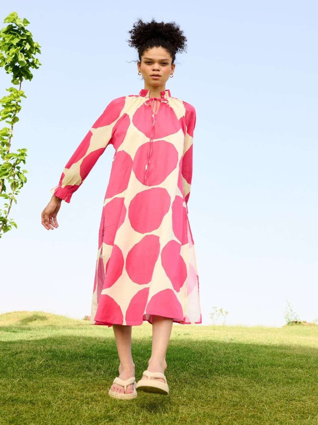 RAAS LIFE Daisy Women Polka Dots Printed Mandarin Collar A-Line Midi Dress