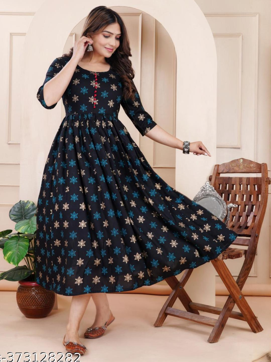 TiRoPatifab Floral Printed Anarkali Kurti