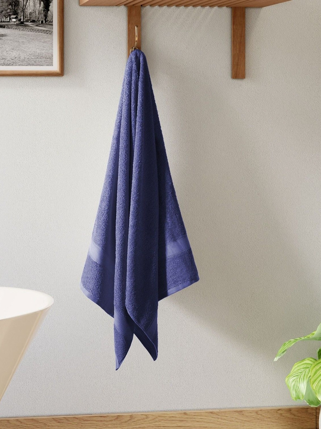 Welspun Blue Cotton 420 GSM Bath Towel