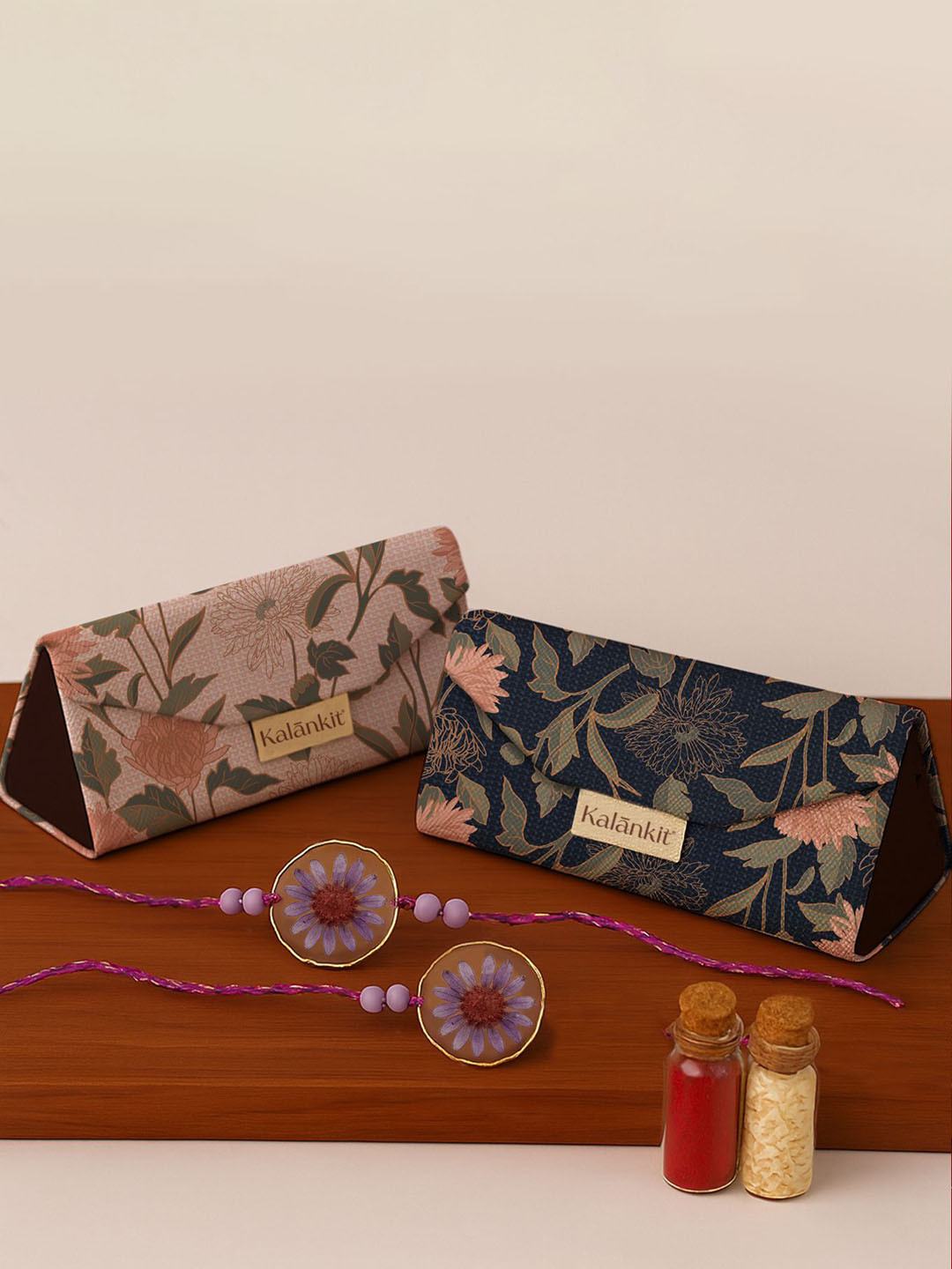 Kalankit Pack Of 5 Trifold Sunglass Cases With Bhai and Bhabhi Rakhi & Roli Chawal Set
