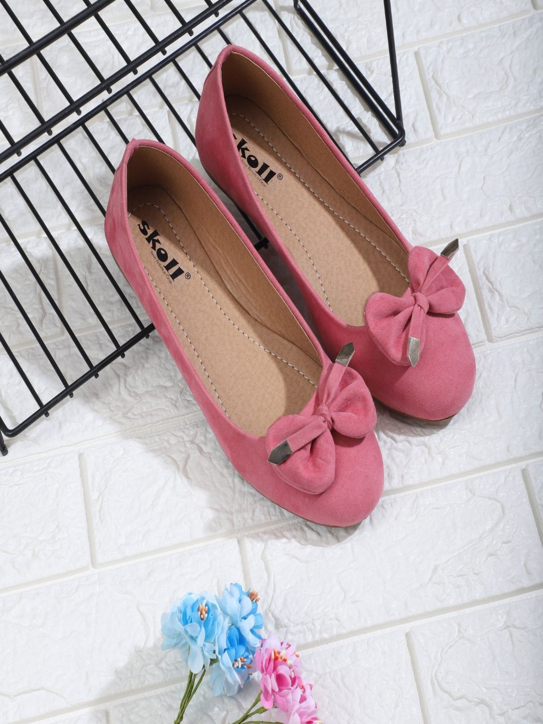 SKOLL Round Toe Ballerinas