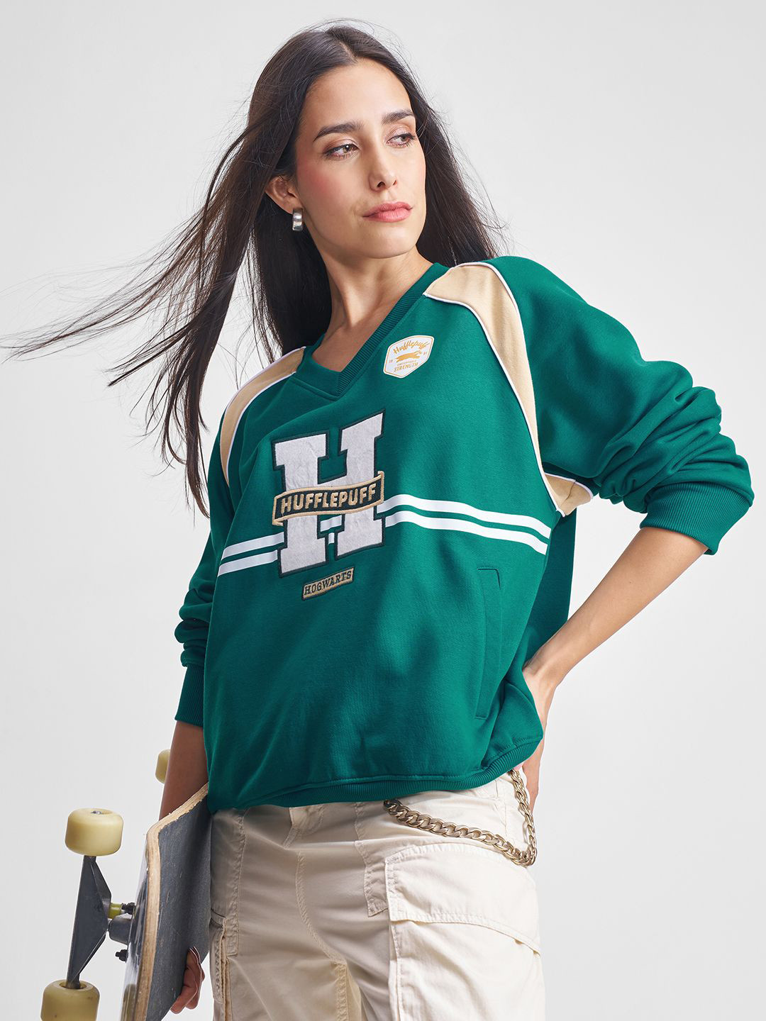 Street By Tokyo Talkies Women Embroidered Warner Bros Harry Potter Pullover Sweatshirt