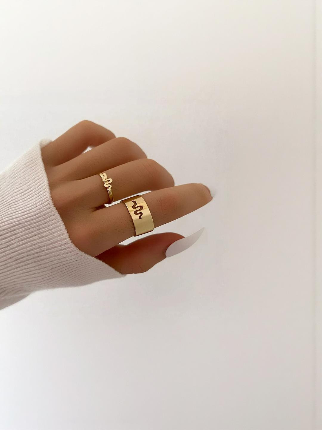 TheVineGirl Golden Heartbeat Couple Ring