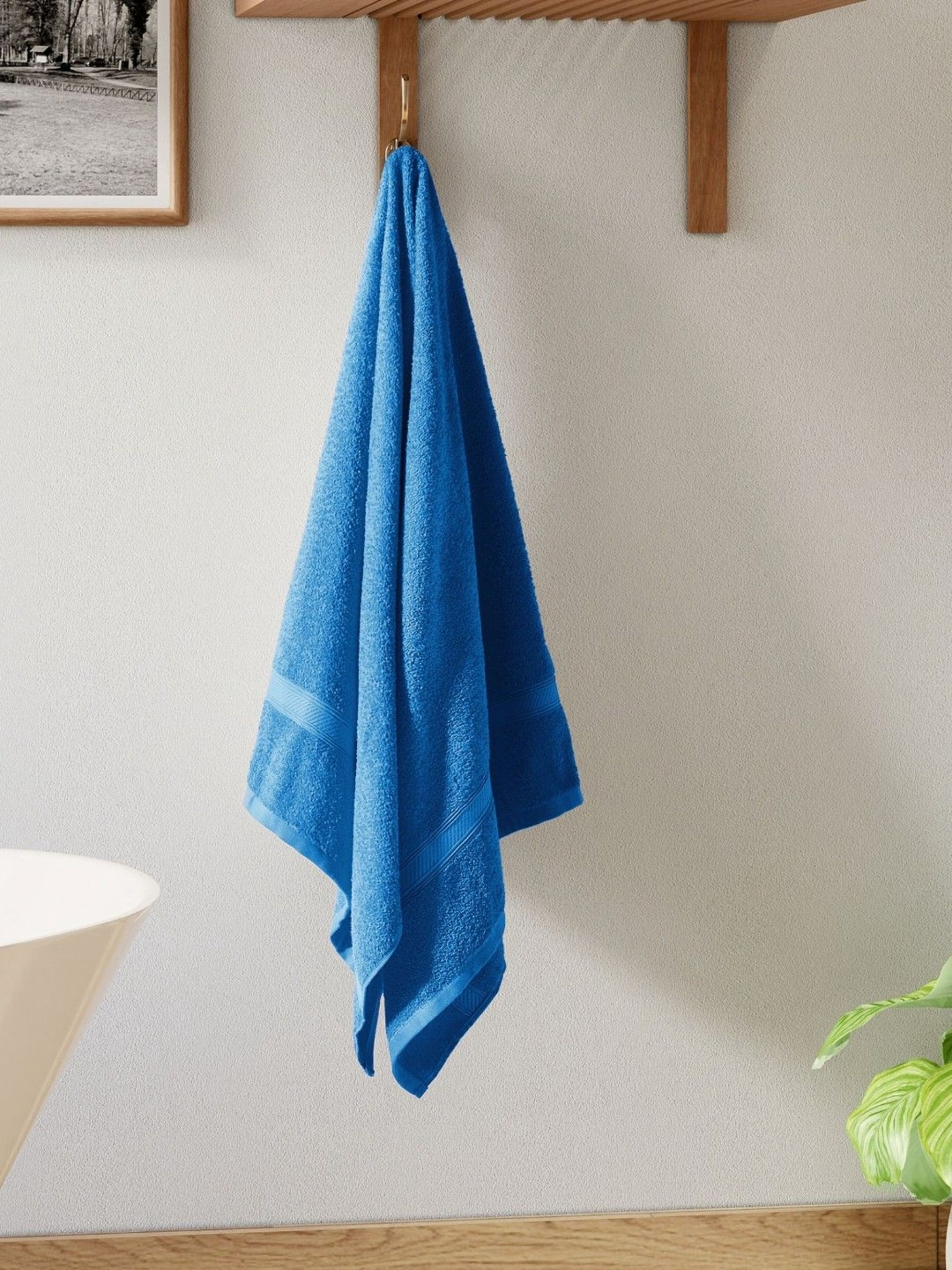 Welspun Blue Cotton 420 GSM Bath Towel