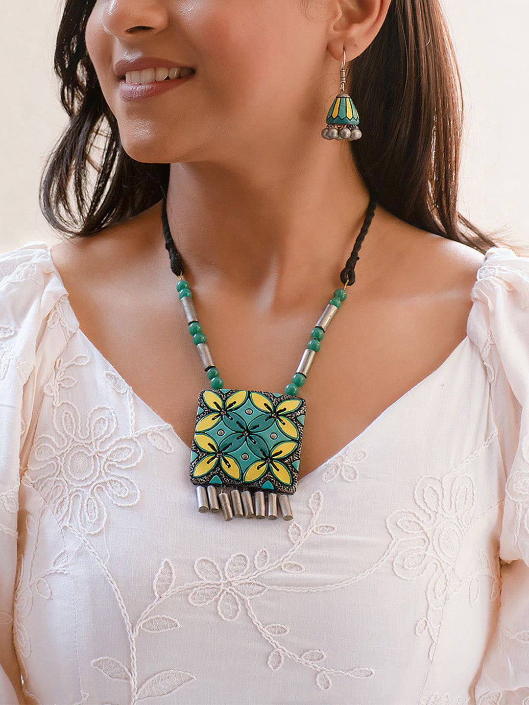 JUMKEY Floral Design Terracotta Jewellery Set