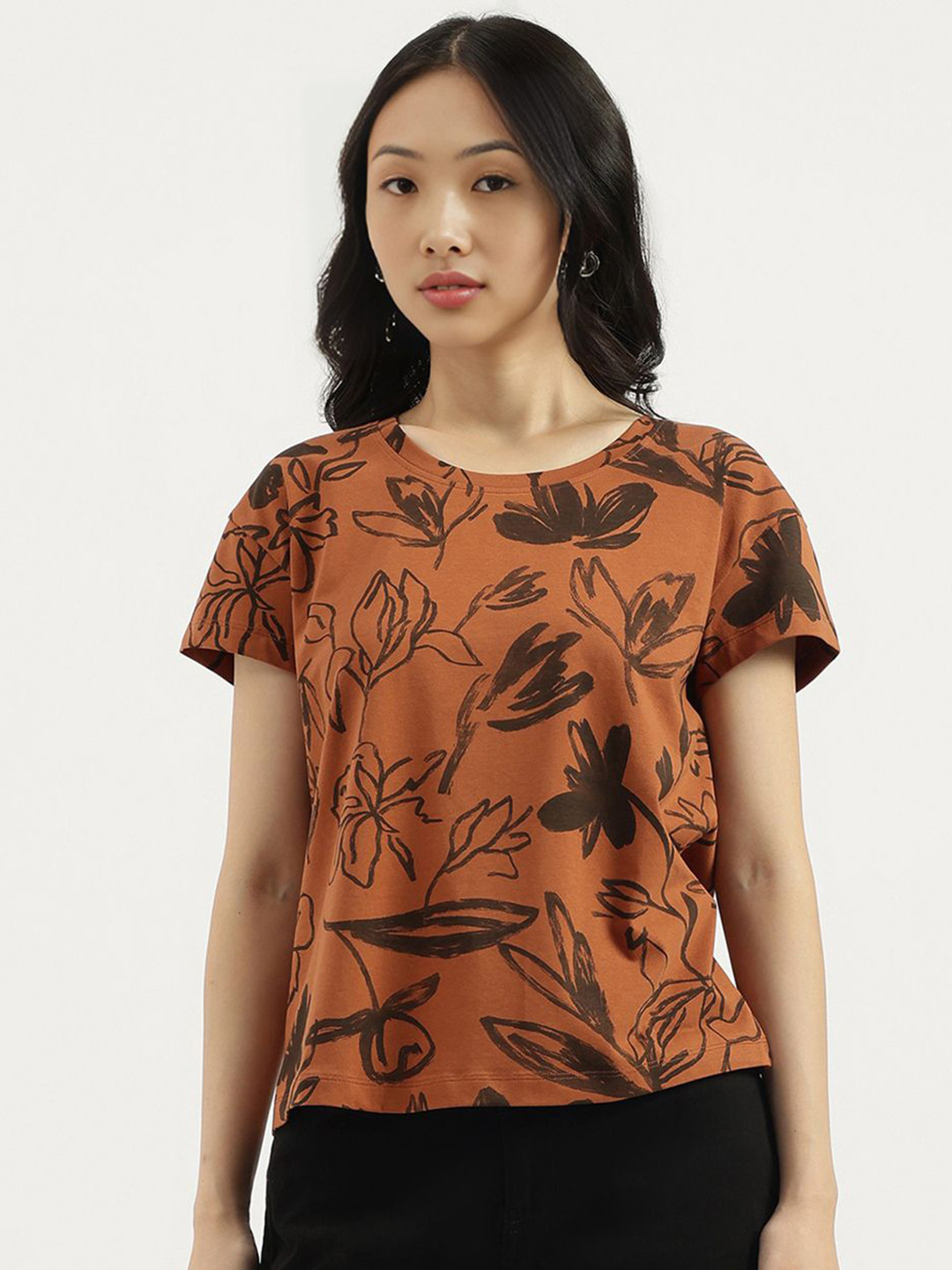 United Colors of Benetton Floral Printed Round Neck Regular Fit T-shirt