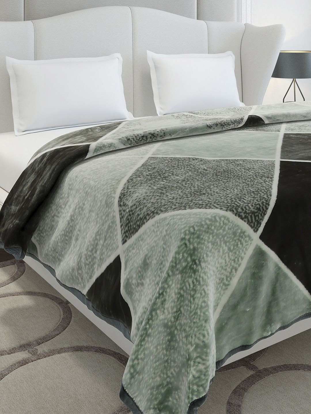 Monte Carlo Green & Black Heavy Winter Double Bed Blanket 606 GSM