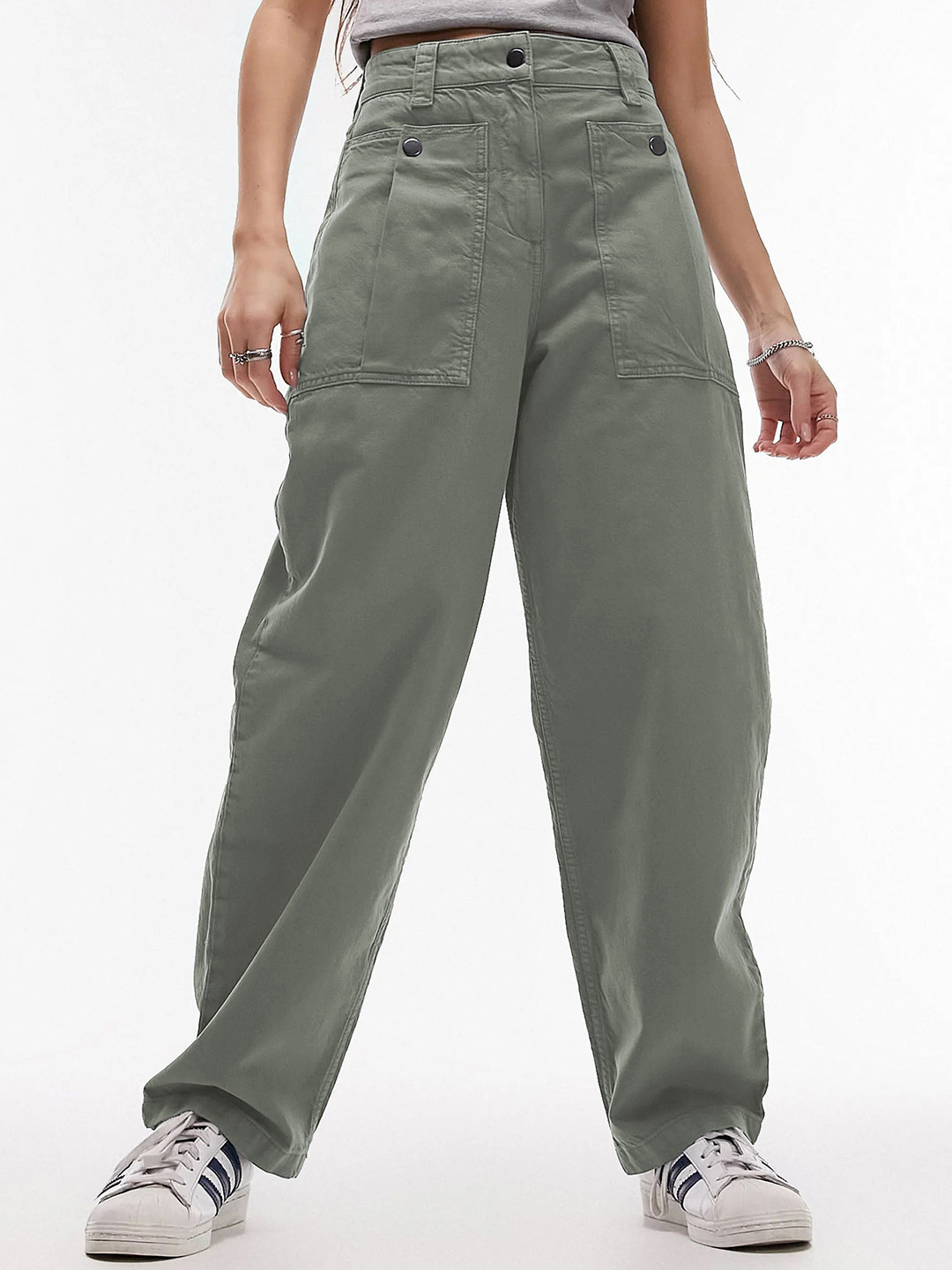 HERE&NOW Women Classic Mid-Rise Relaxed Fit Cotton Cargo Pants