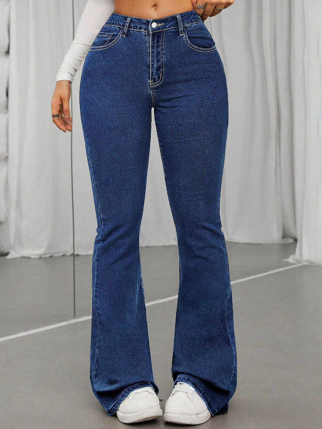 Kotty Women Bootcut Mid-Rise Stretchable Jeans