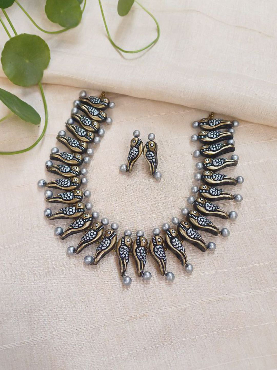 JUMKEY Parrot Design Terracotta Necklace & Earrings Jewellery Set