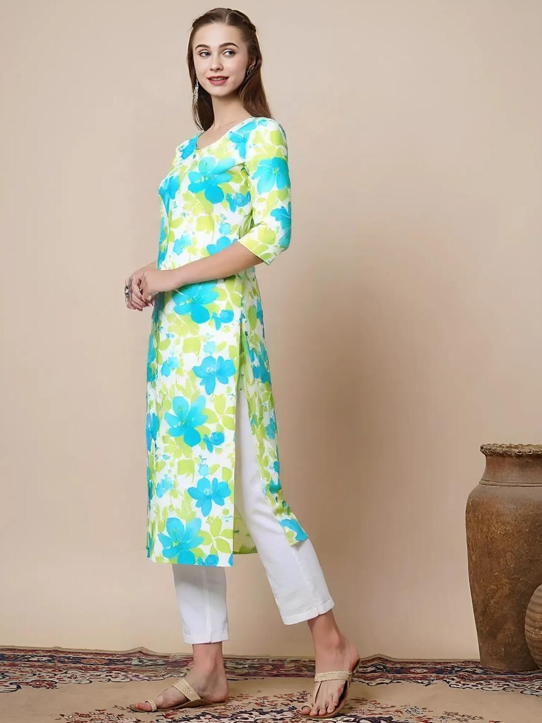 SZN Women Multi Crepe Kurtas