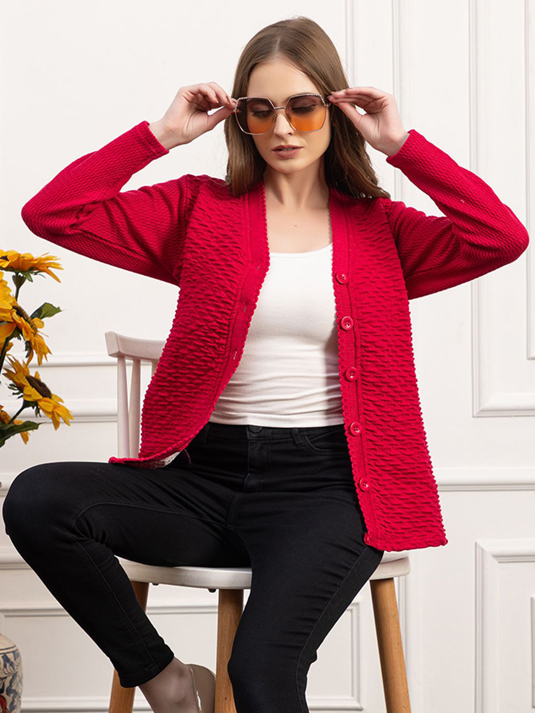 Dadu Dayal Women Floral Woollen Cardigan
