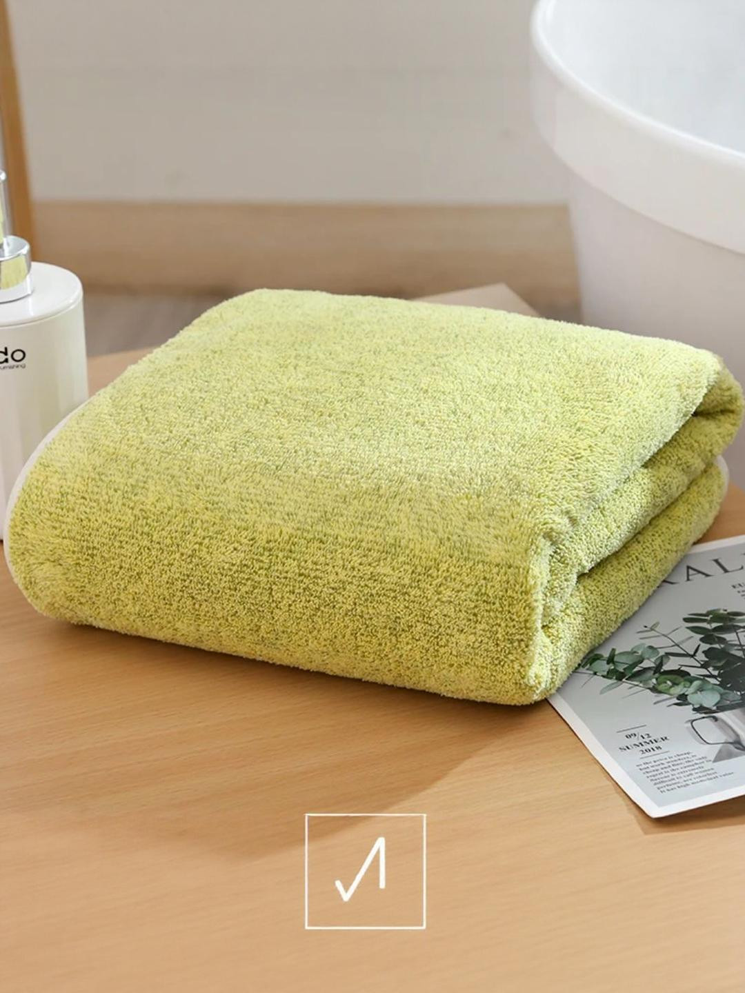 Reexplore Green Quick Dry Microfiber 350 GSM Bath Towel