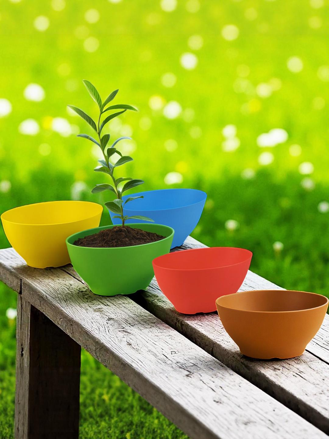 Go Hooked Set of 5 Lightweight Polymer Oval Plant Pot