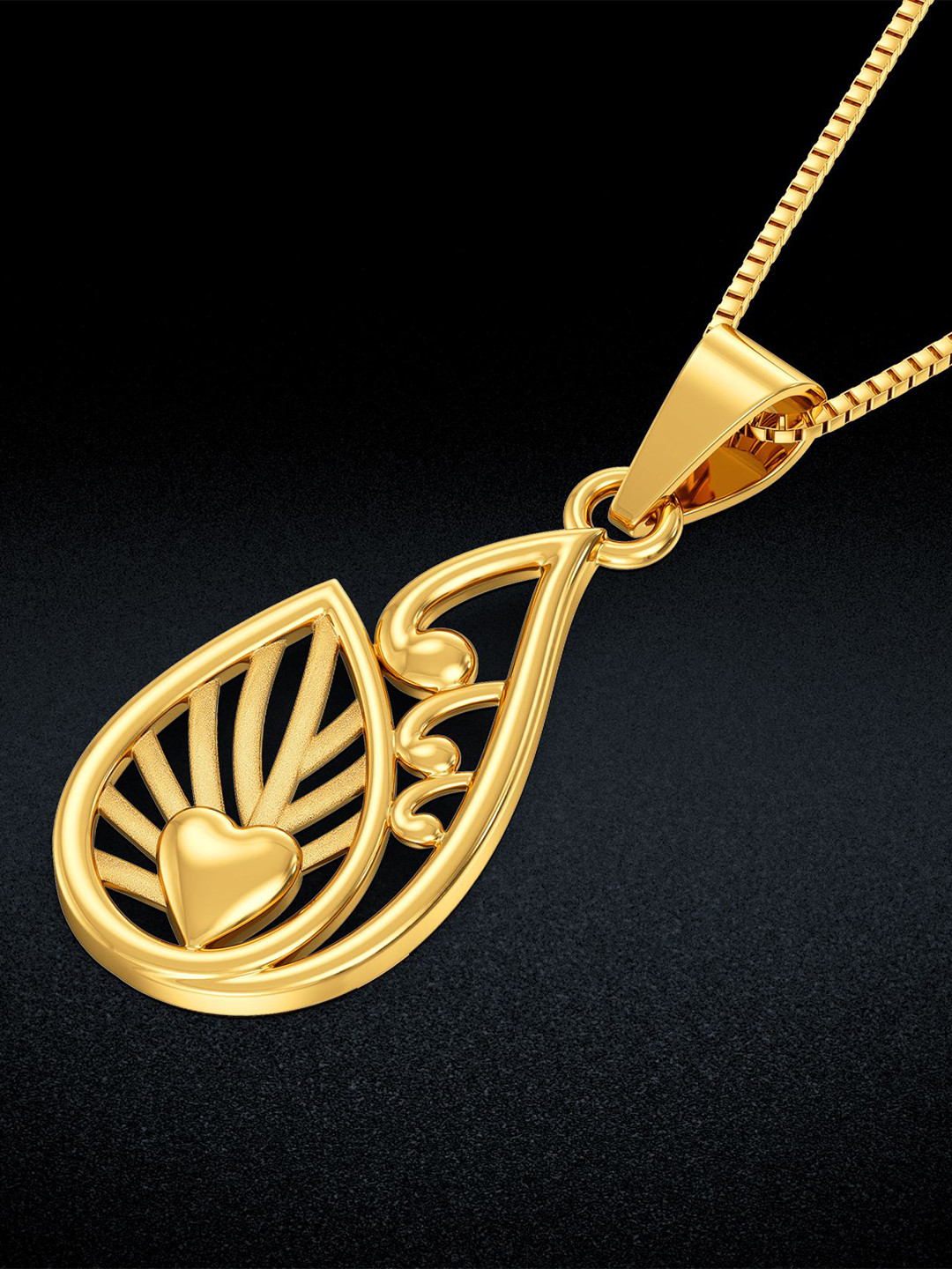 Joyalukkas Women 22KT Gold Heart In Leaf Pendant 1.818g