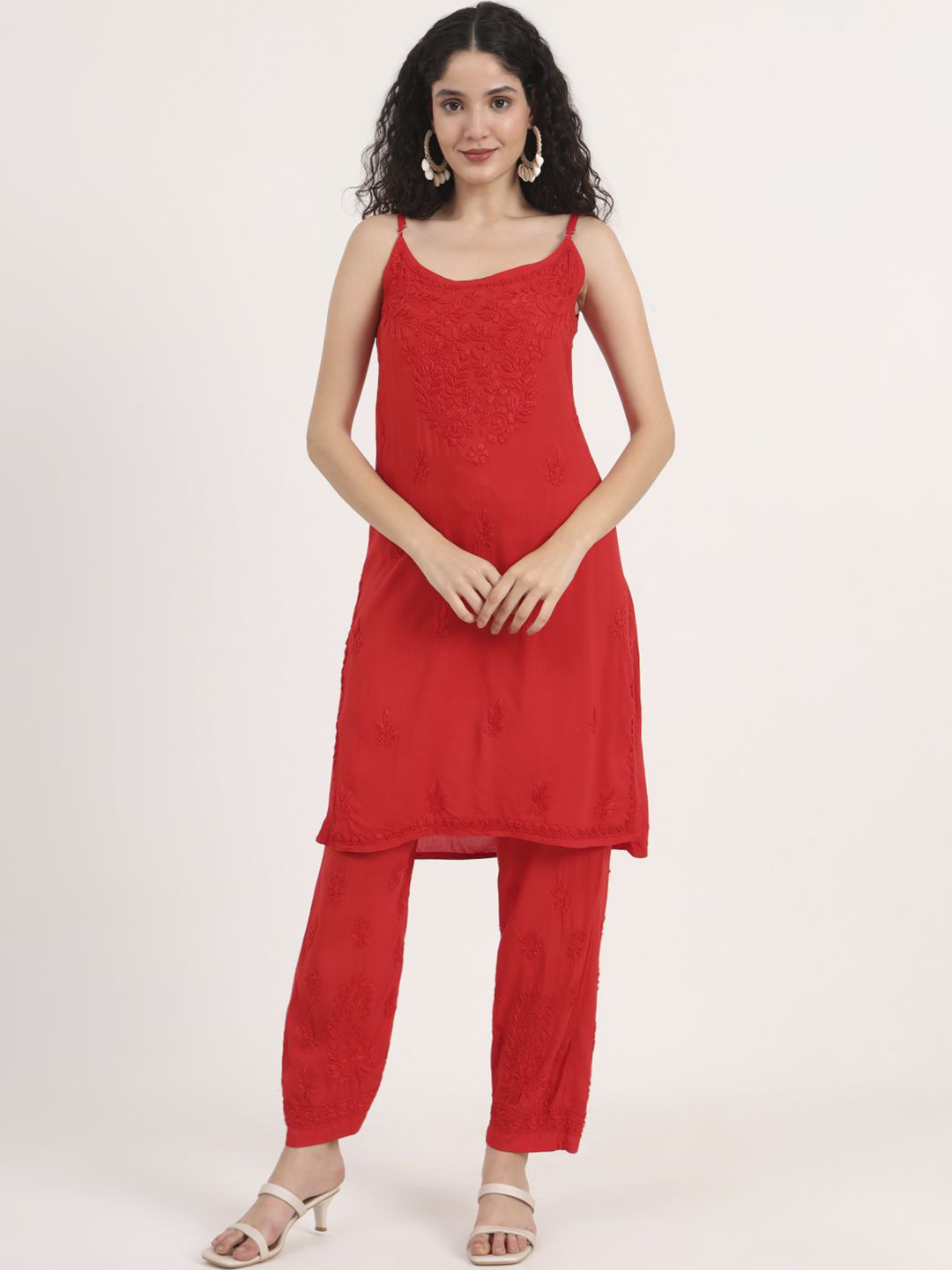 The Chikan Label Women Ethnic Motif Embroidered Chikankari Avleen Kurta with Trousers