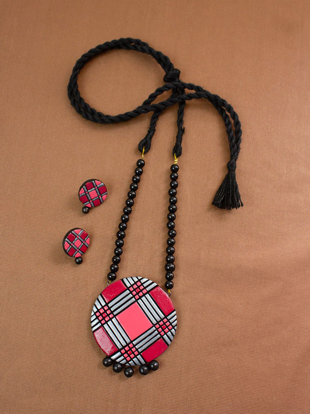 JUMKEY Geometric Design Artificial Beaded Jewellery Set