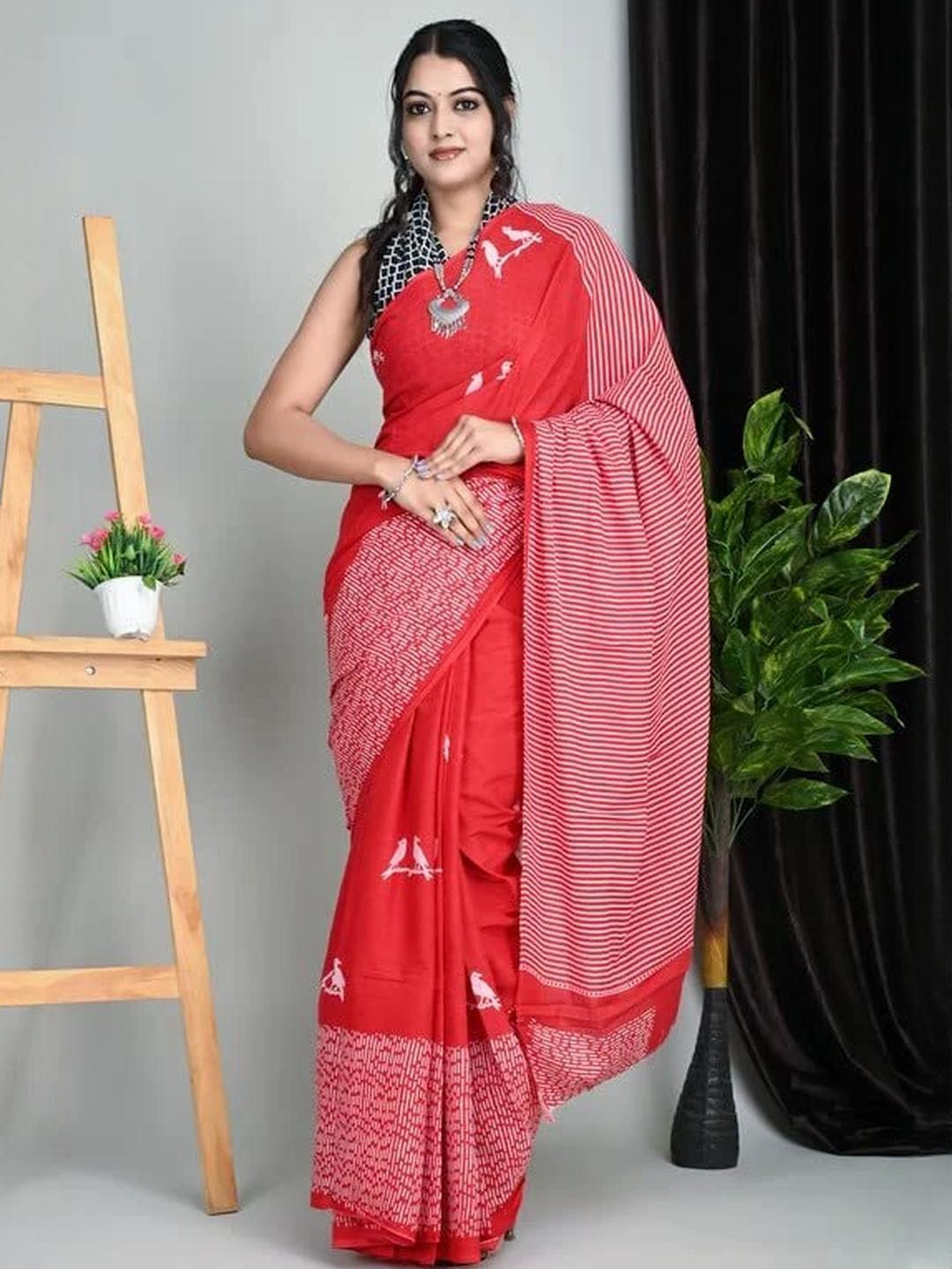Pinkcity Trade World Red Pure Cotton Solid Sarees