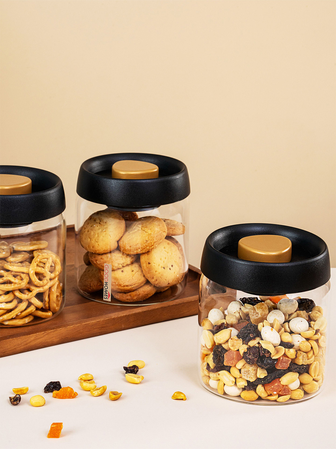 GOODHOMES Transparent & Black 3 Pieces Glass Storage Jars 750ml With Lid