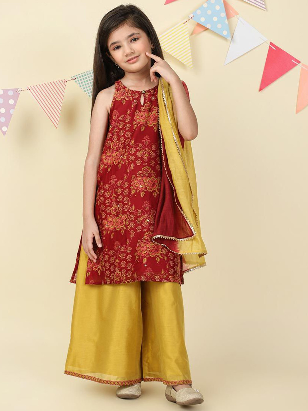 Fabindia Girls Floral Printed Kurta with Palazzo & Dupatta