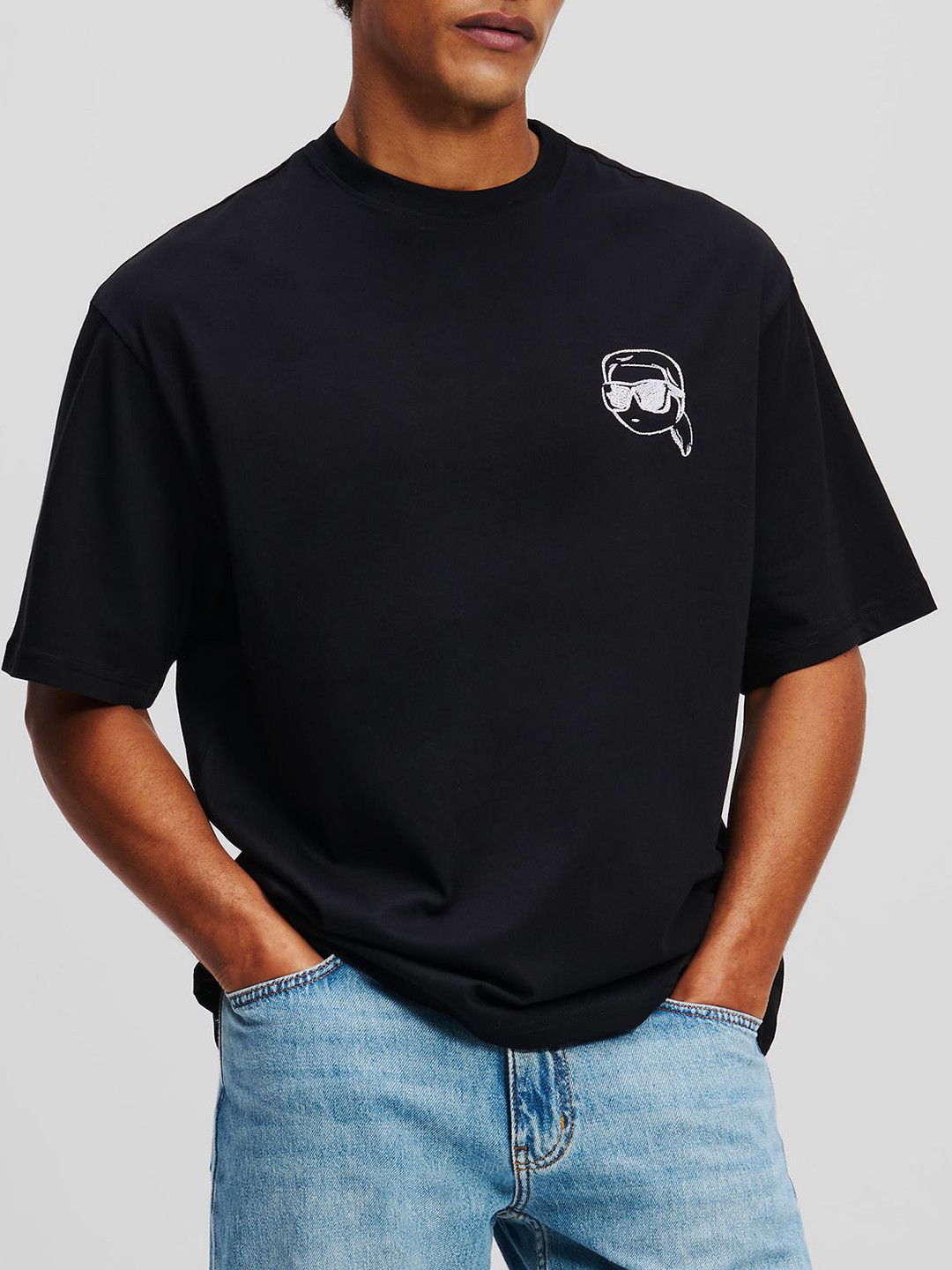 Karl Lagerfeld Men Typography Solid V-Neck Cotton T-shirt