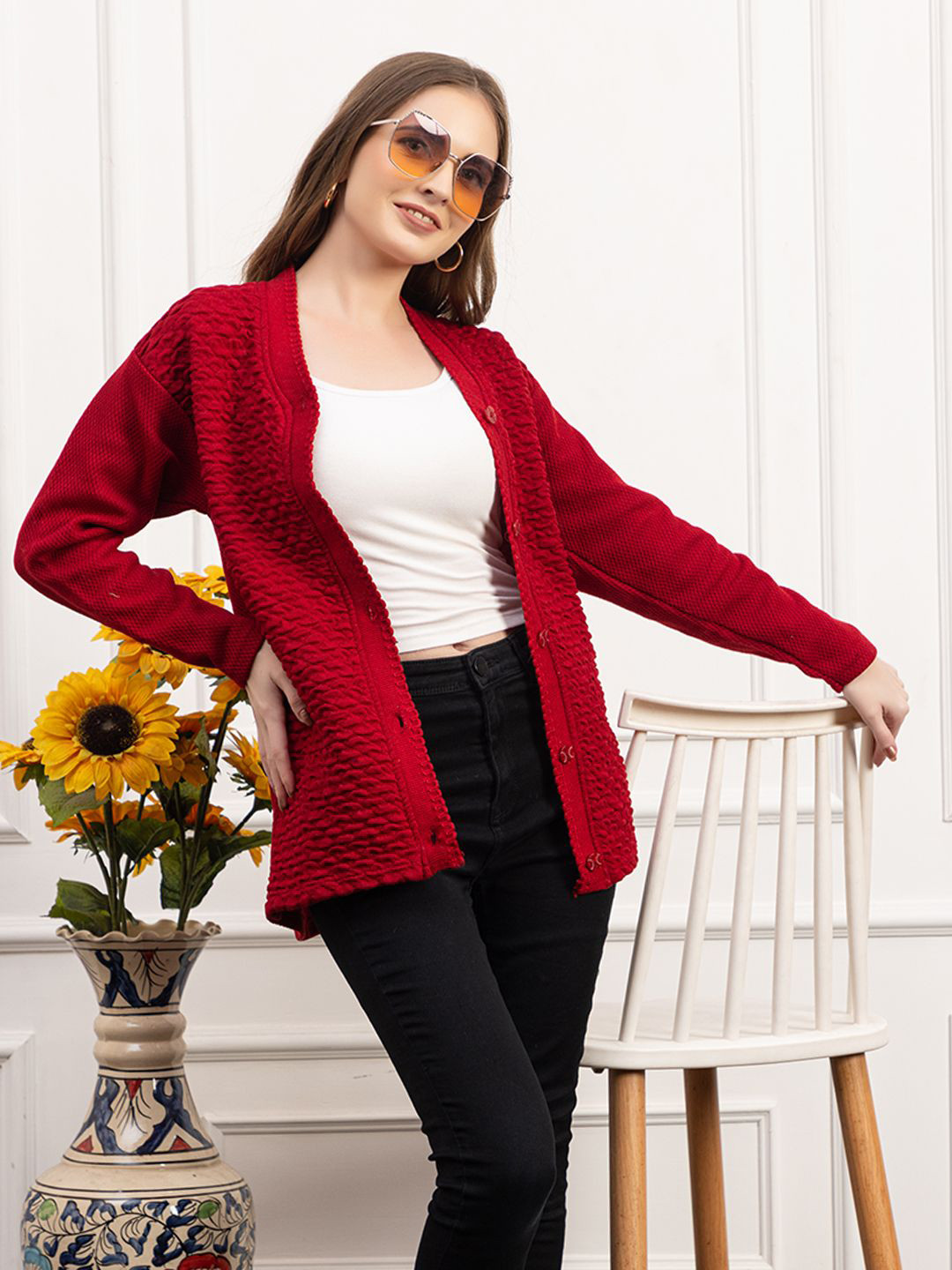 Dadu Dayal Women V-Neck Woollen Cardigan
