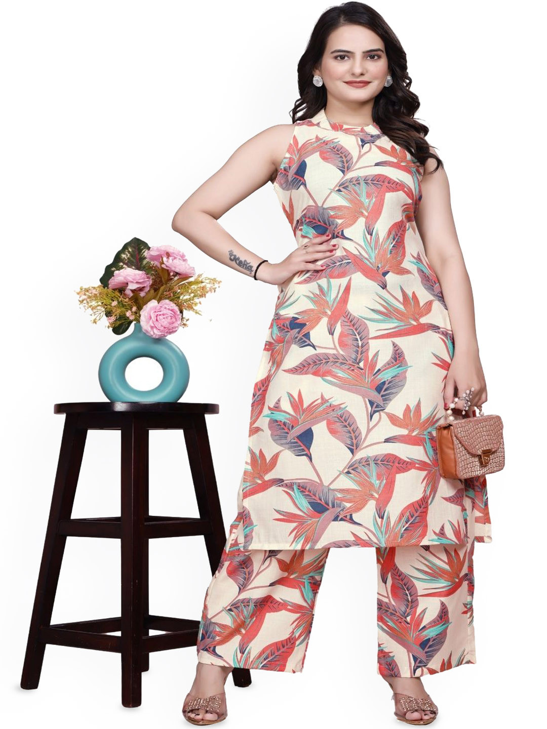 BEEGET FASHION Floral Printed Mandarin Collar Straight Kurta With Palazzos