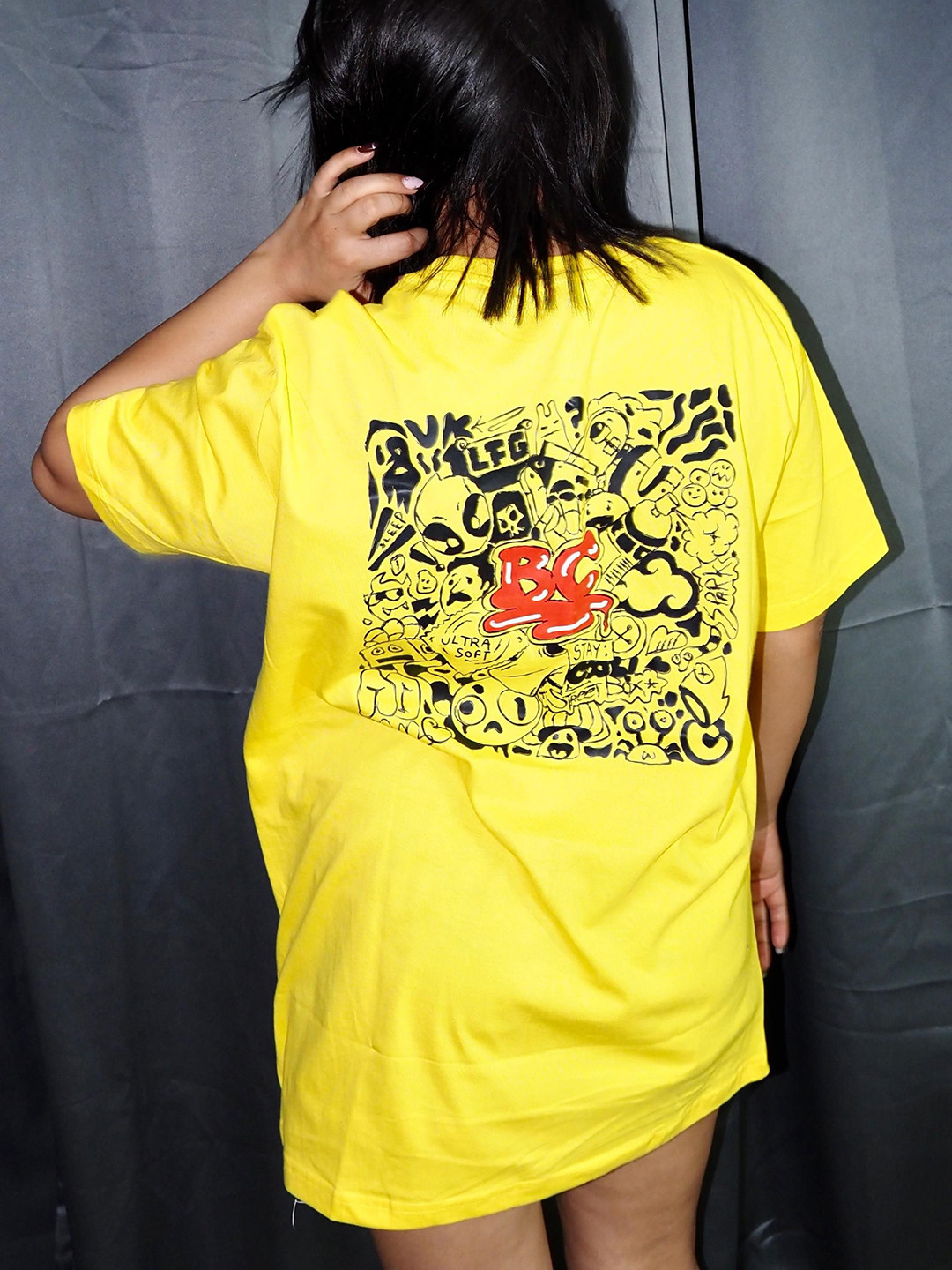 BANGS AND CRACKLES Graphic Printed Drop-Shoulder Sleeves Oversized Cotton T-shirt