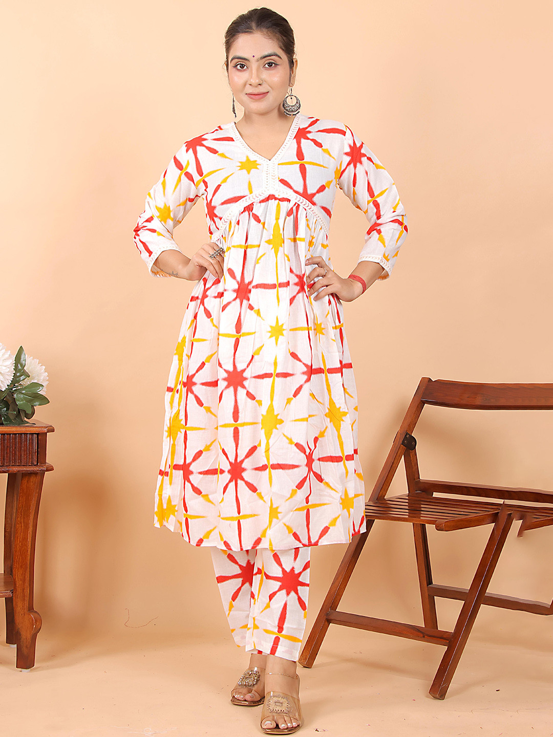 Parth Creation Women Geometric Printed V-Neck Empire Anarkali Kurta with Trousers