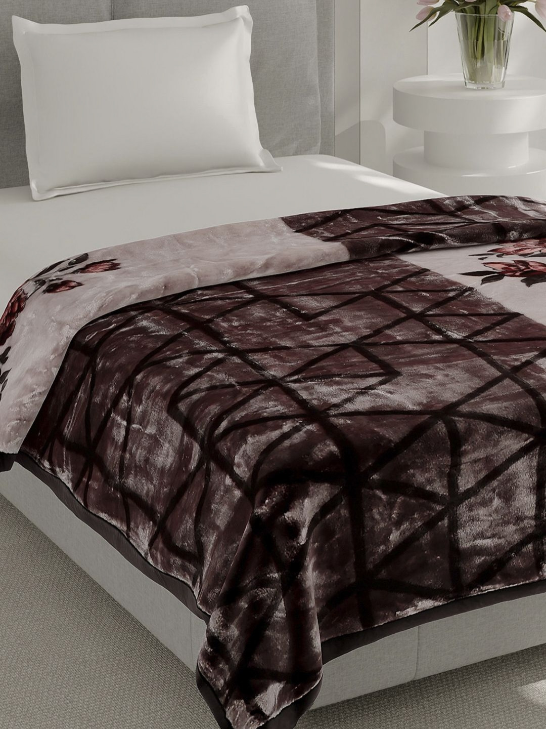 Monte Carlo Lavish Brown & Black Printed Heavy Winter Single Bed Blanket 895 GSM