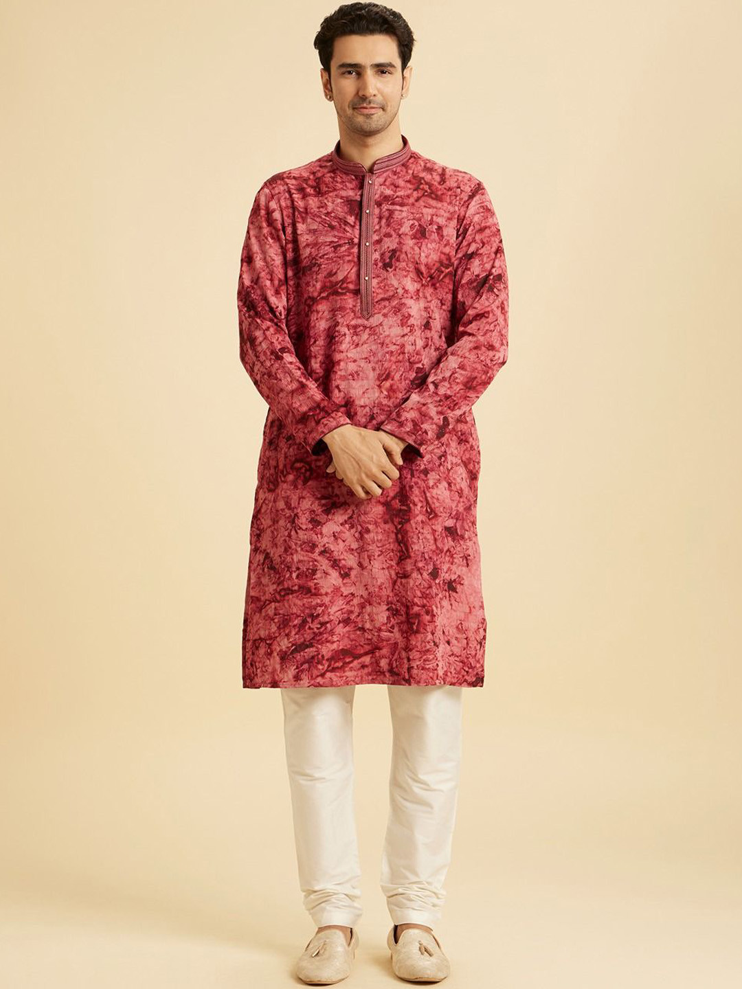 Manyavar Adults-Men Abstract Printed Kurta with Churidar