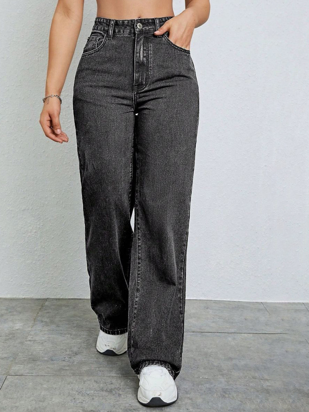 NU CLOTHS Women Clean Look No Fade Wide Leg High-Rise Stretchable Jeans