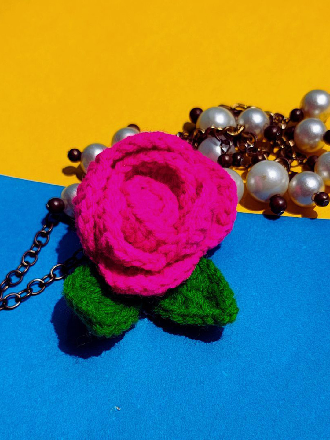 TheYUGO Unisex Gulabia Crochet Brooch