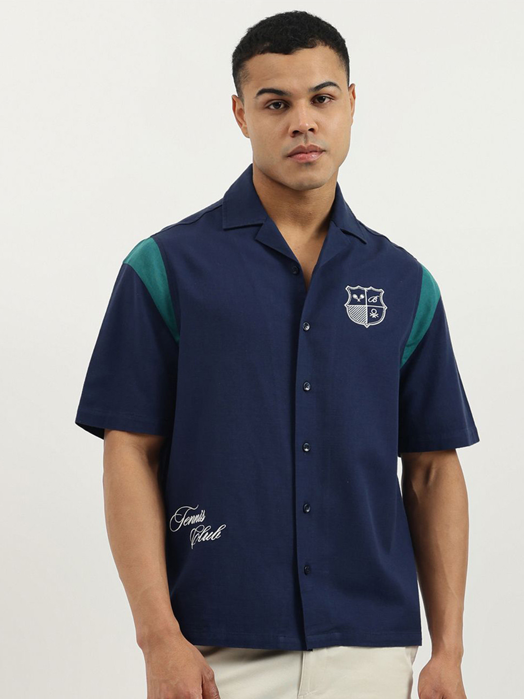 United Colors of Benetton Men Oversized Fit Solid Cuban Collar Cotton Casual Shirt