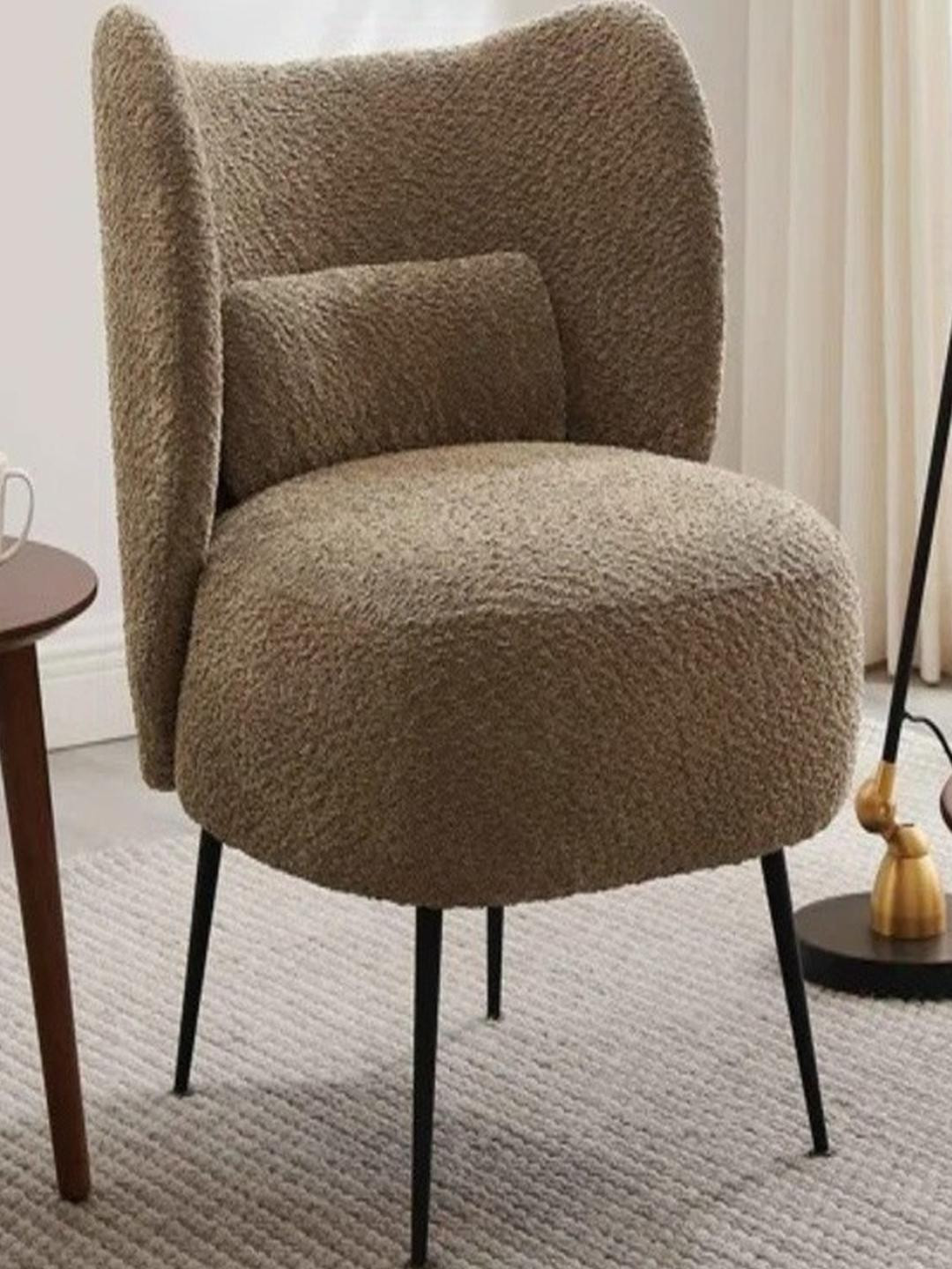 DOE BUCK Brown Collin Lounge Chair